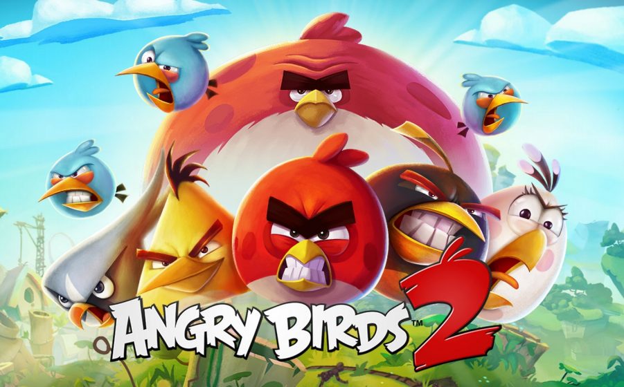 Distreaza-te jucand Angry Birds: 1 prastie mare + 3 pasar - Arhivat